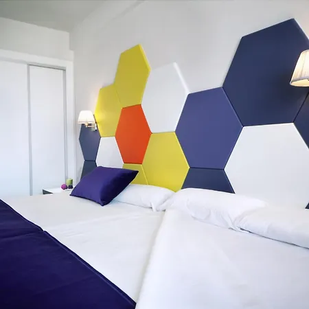 Rezort Evenia Zoraida